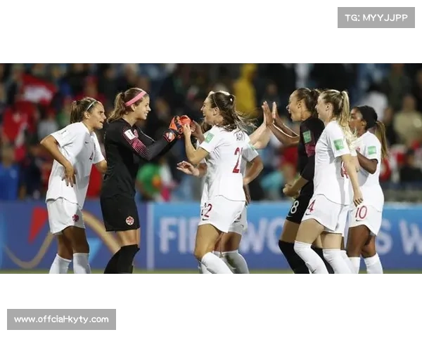 里尔主场小胜洛里昂，吉鲁头球破门制胜。