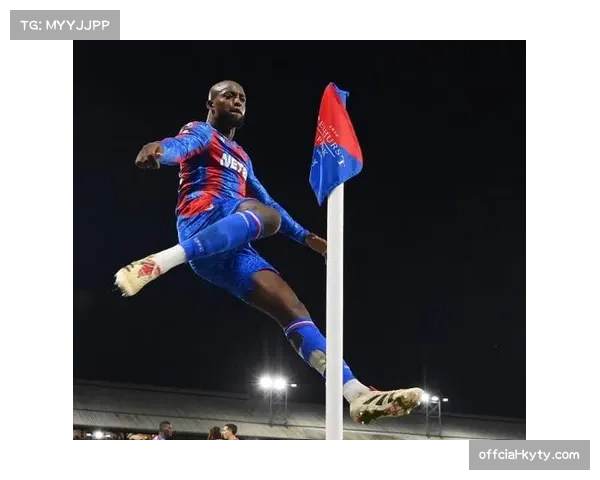 切尔西队内训练重点曝光：强化由守转攻第一传的精准度与速度